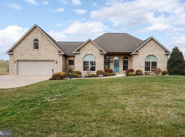 991 CLICKS Lane, NEW MARKET, VA 22844