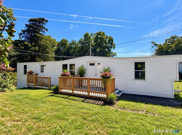 252 Leetes Island Road lot: 13, Branford, CT 06405