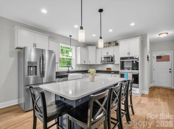 905 Rolling Road, Lincolnton, NC 28092