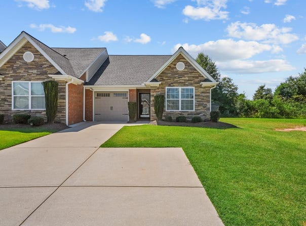 340 Amelia Springs Lane, Moore, SC 29369