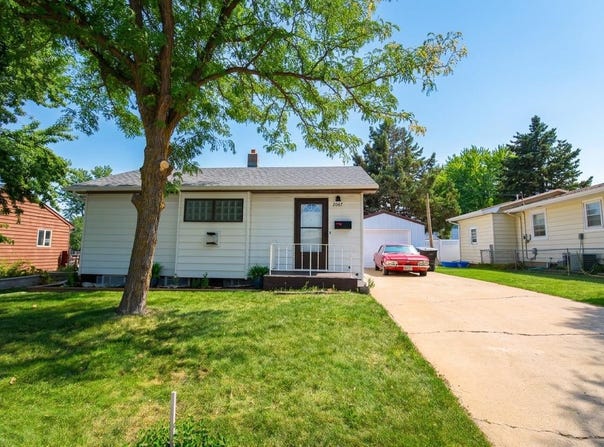 2067 11th Avenue, Belle Fourche, SD 57717