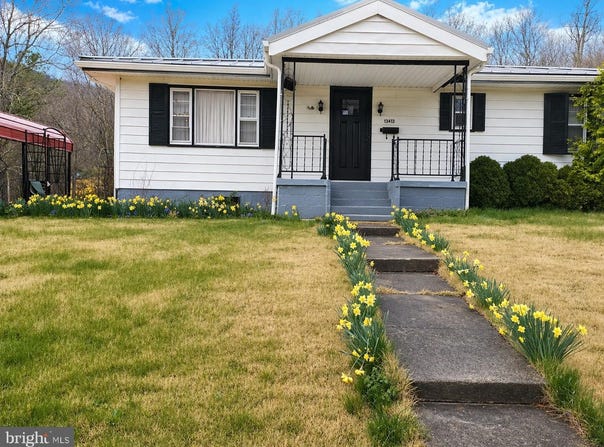 13413 CHATELAINE Drive NE, CUMBERLAND, MD 21502