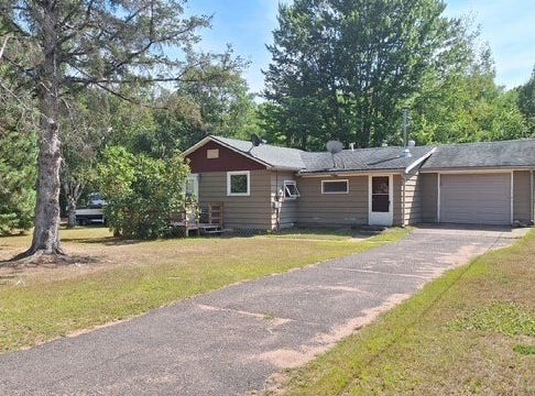 9180 E Biller Loop, Solon Springs, WI 54873