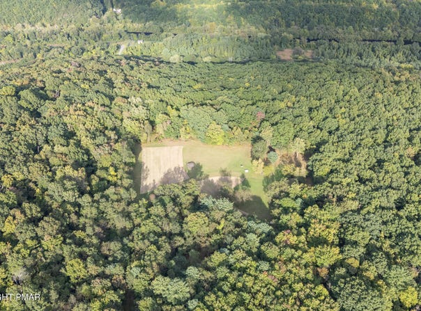 Jamestown Drive, Lehighton, PA 18235