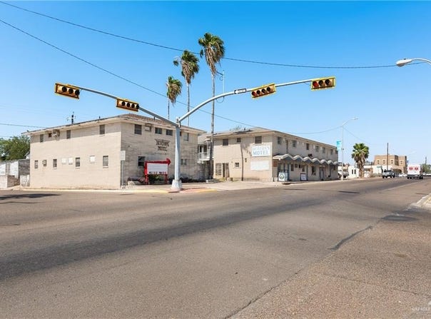 610 E 2nd Street, Rio Grande City, TX 78582