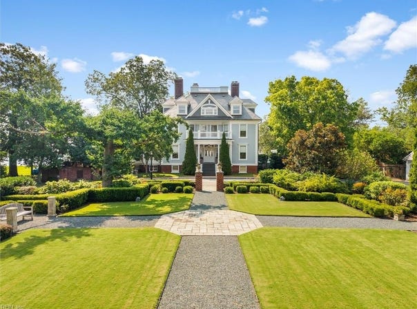 1500 Chesapeake Avenue, Hampton, VA 23661