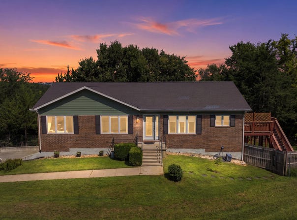 115 Harvard Place, Manhattan, KS 66503