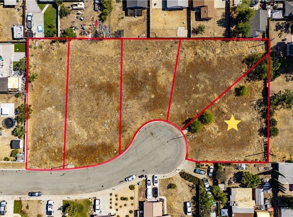 King, Banning, CA 92220