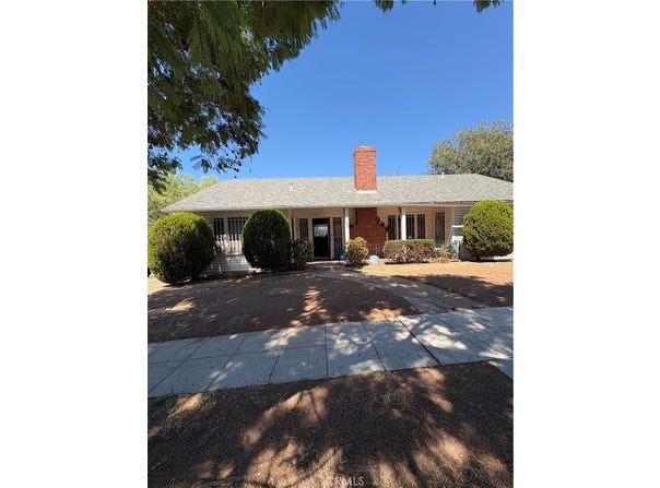 102 E 7th, Escondido, CA 92025