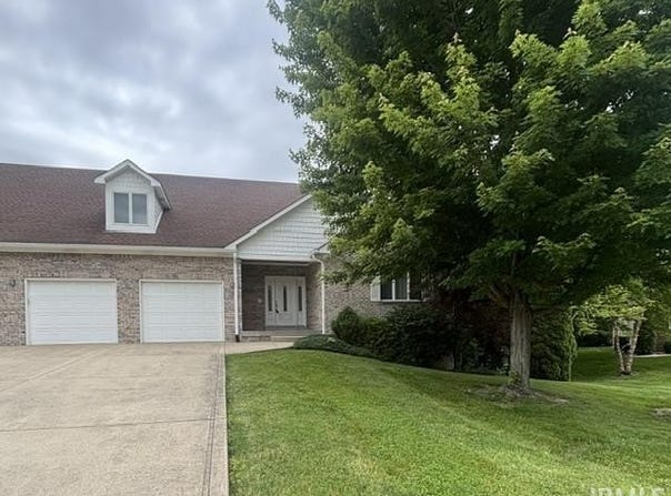 1761 Walnut Trace, Greenfield, IN 46140-3050