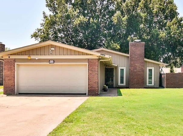 908 CLEMENT ROAD, West Memphis, AR 72301
