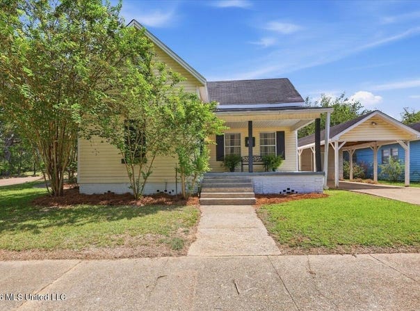 519 N Main Street, Mendenhall, MS 39114