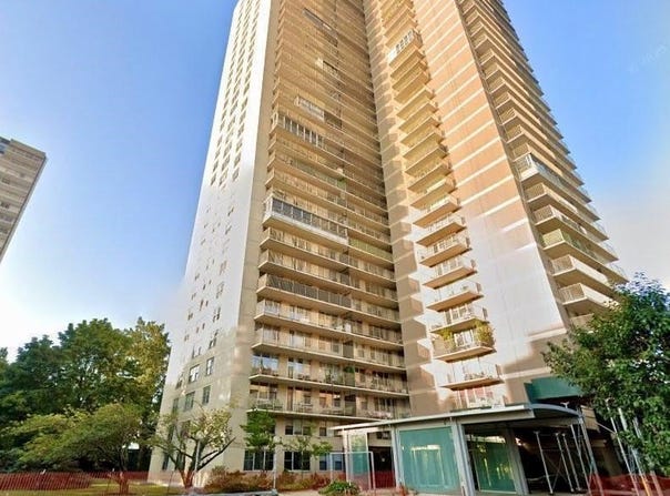 6040 BLVD E, West New York, NJ 07093