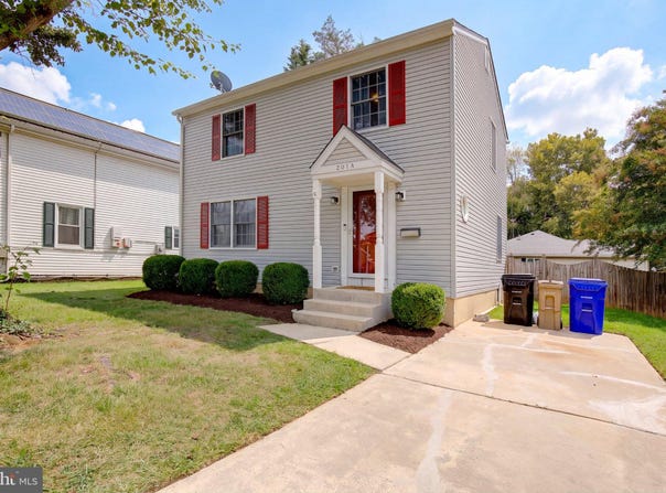 201-A 11TH Street, LAUREL, MD 20707