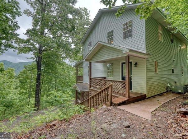 20 Eagle Heights Road, Hiawassee, GA 30546