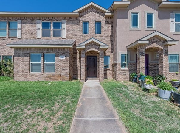 907 Old Course Road, Bandera, TX 79765