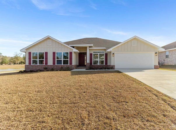 1863 Summer Pecan Dr, Cantonment, FL 32533