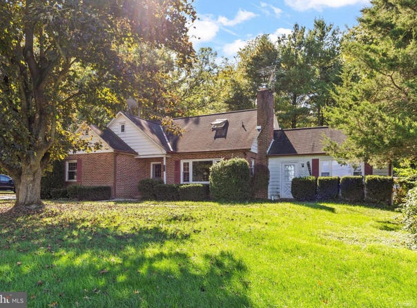 853 BROAD Extension, DELTA, PA 17314