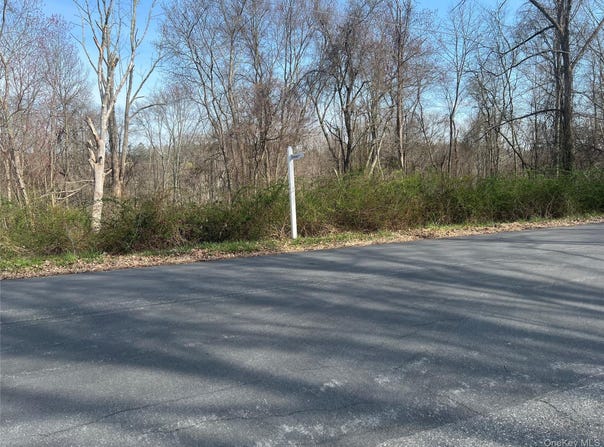 Scofield Road, Pound Ridge, NY 10576