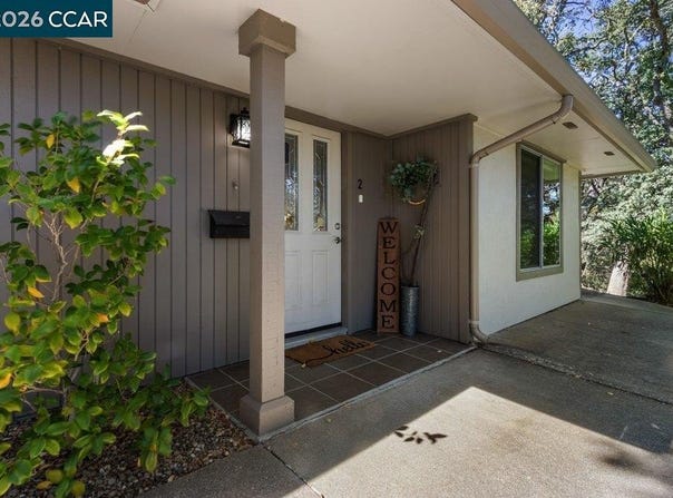 2877 Ptarmigan Dr, Walnut Creek, CA 94595