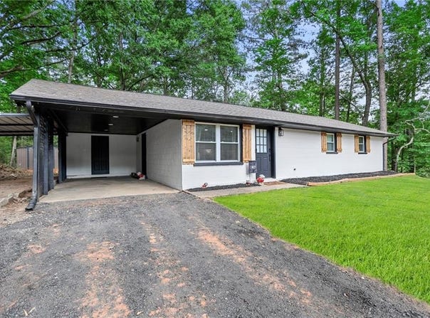 2165 S River Road S, Franklin, GA 30217