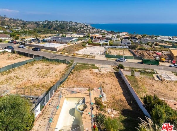 3619 Seahorn Dr, Malibu, CA 90265