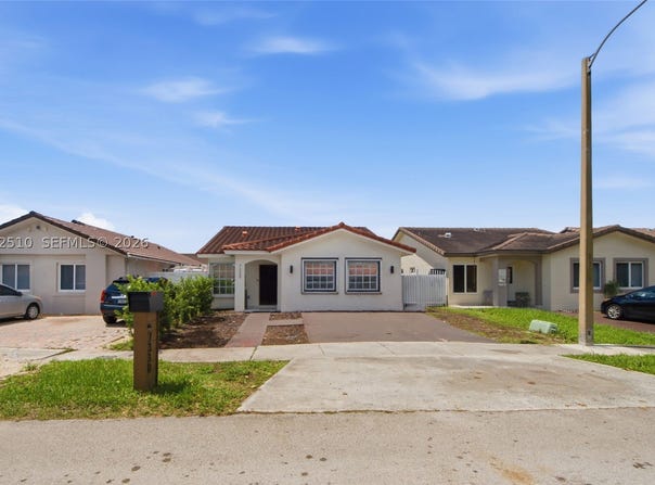 7330 W 30th Ave, Hialeah, FL 33018