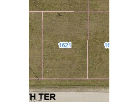 1621 NW 4th Terrace, Cape Coral, FL 33993