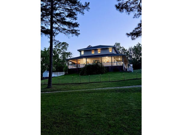 475 Whippet Drive, Ellington, MO 63638