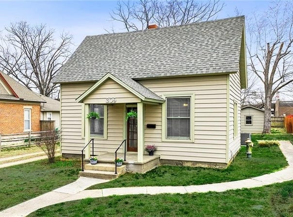 309 N 3rd Street, Rogers, AR 72756