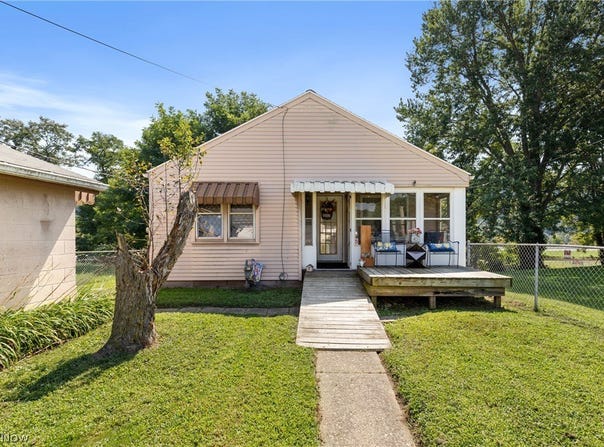4447 Riverside Drive, Shadyside, OH 43947