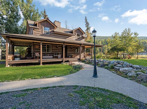 110 Mountain Meadow Road, Kalispell, MT 59901