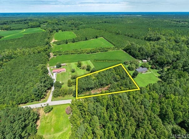 9245 LIBERTY RD, Dolphin, VA 23843