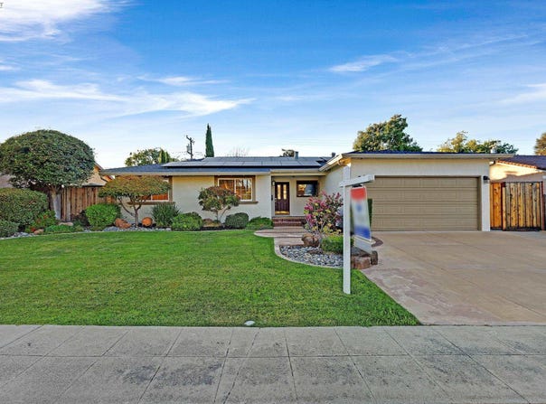 7581 Brighton Dr, Dublin, CA 94568