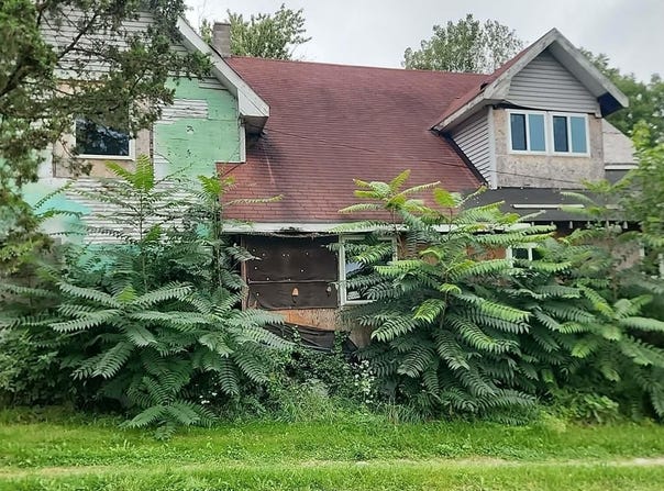 2080 E Empire Avenue, Benton Harbor, MI 49022