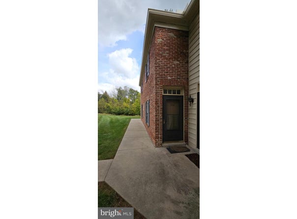 102 ARDWICK Terrace, LANSDALE, PA 19446