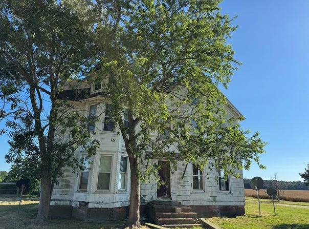 7382 BULLBEGGAR RD, WITHAMS, VA 23488
