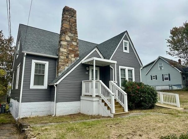 225 Fairview Ave., BECKLEY, WV 25801