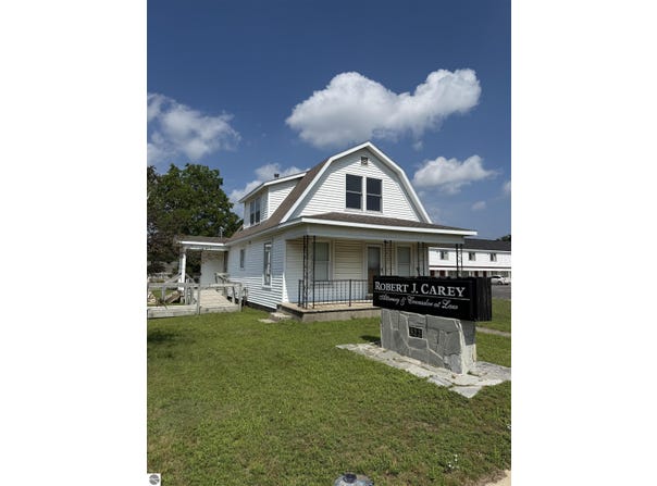 522 S Cedar, Kalkaska, MI 49646