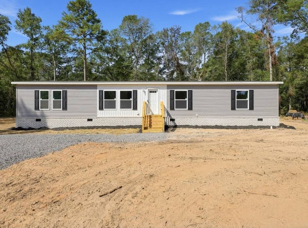 624 Two Church, Bowman, SC 29018