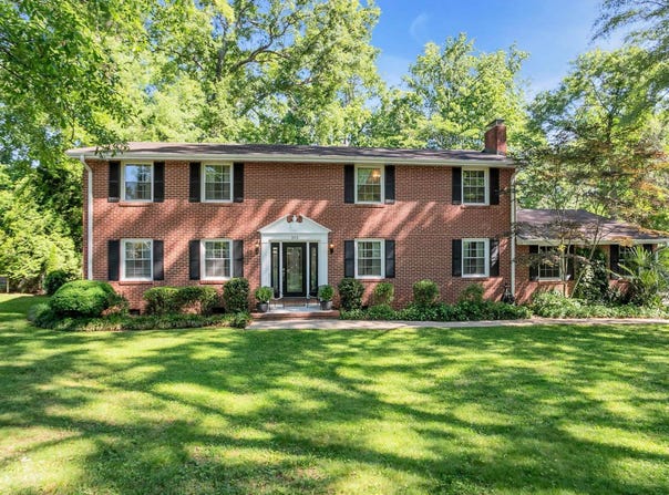 203 Hickory Lane, Mauldin, SC 29662