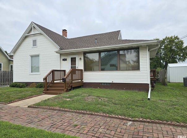 543 CUSTER Place, Canton, IL 61520