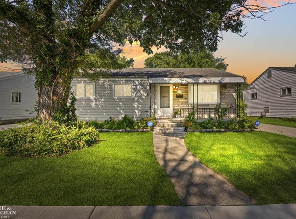 22101 Masch Avenue, Warren, MI 48091