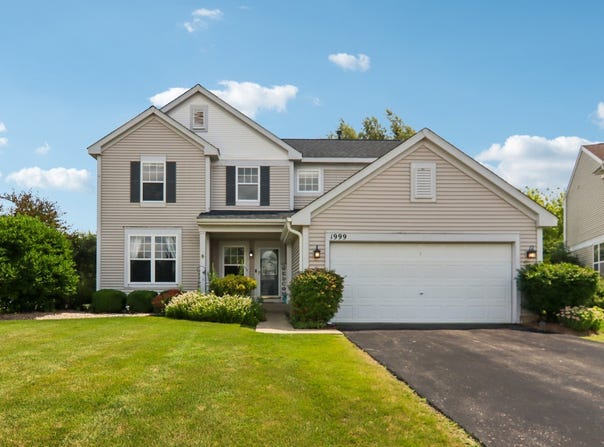 1999 Sparrow Circle, Round Lake, IL 60073
