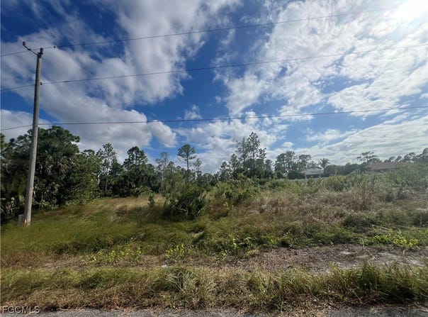 718 Chambers Street E, Lehigh Acres, FL 33974