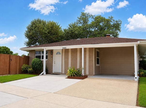 380 Buttercup Dr, Waggaman, LA 70094