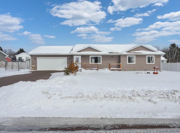 274 Nielsen Lane, Chetek, WI 54728