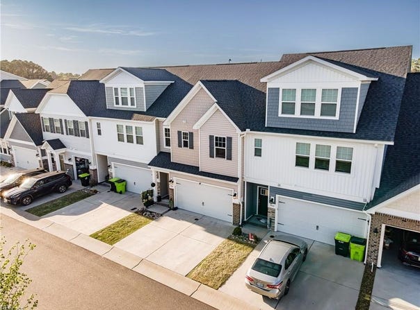 404 Rhema Road, Chesapeake, VA 23323
