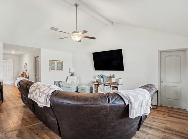 106 Patton Lane, Venus, TX 76084