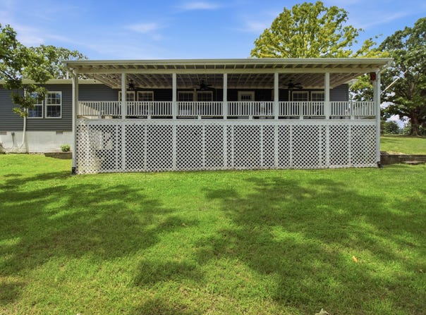 66 Cristin Lane, Galena, MO 65656